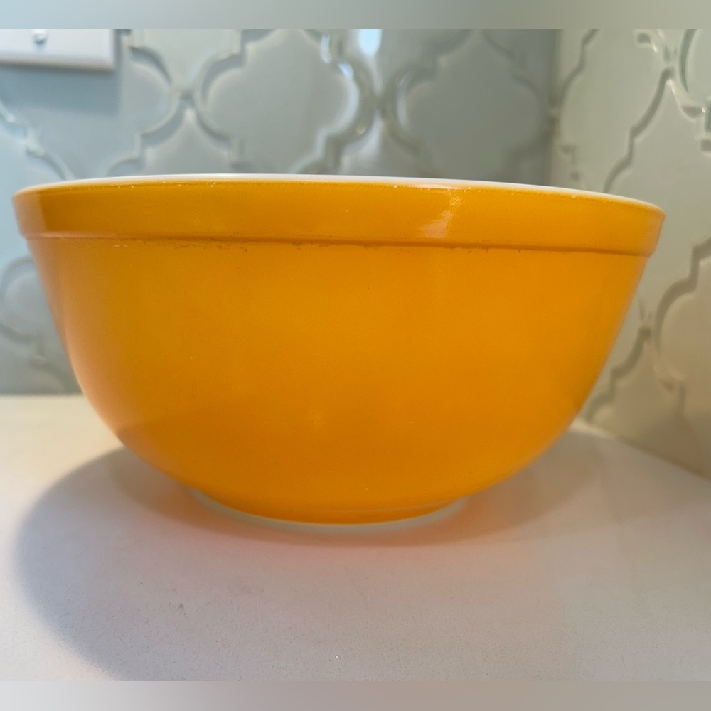 Vintage MCM Orange Citrus Pyrex Nesting Mixing Bowl 403 - 2 1/2 QT - Picture 1 of 5